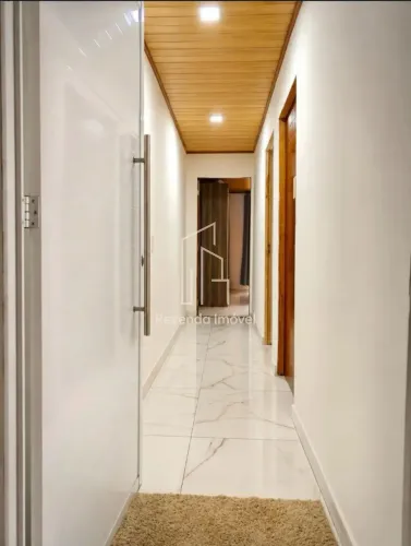 Casa à venda no Parque Santos Dumont, Guarulhos-SP: 3 quartos, 2 banheiros, 2 vagas de gar