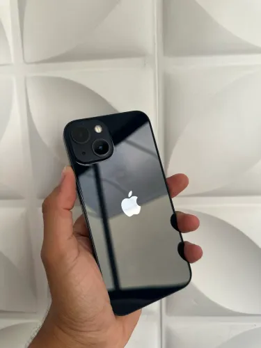 iPhone 13 - 128GB