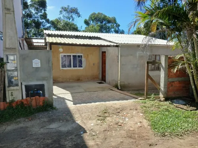 Linda morada no Campo Duna com 3 quartos e amplo pátio com frutíferas