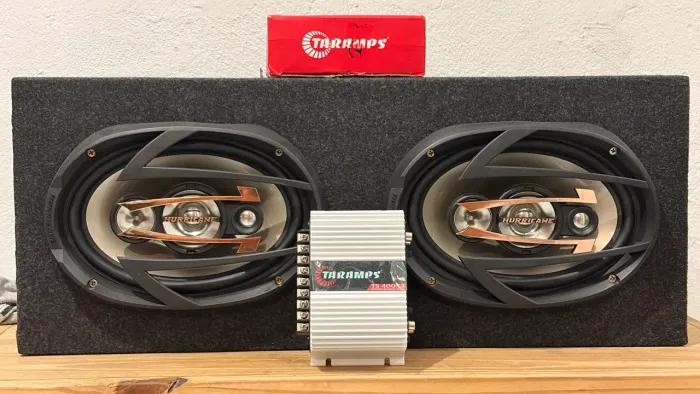Caixa 300w + módulo ts400x4