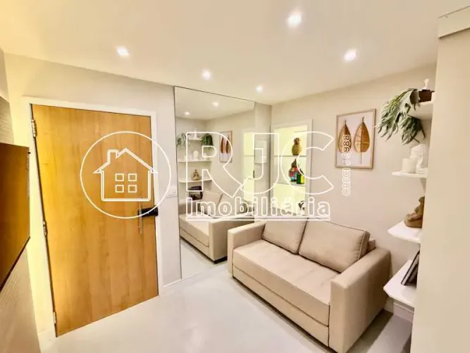 Studio : / Residencial / Centro