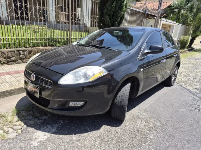 Fiat Bravo Absolute 1.8 Flex 16V 5P 2012