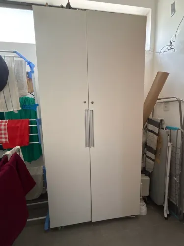 Armário com gavetas para escritório ou área de serviço 