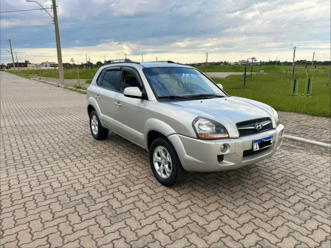 Hyundai Tucson 2.0 16V Aut. 2013