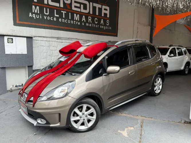 Honda Fit Twist 1.5 Flex 16V 5P Aut. 2014