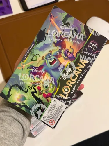 Lorcana Attack of the Vine booster box (inglês)