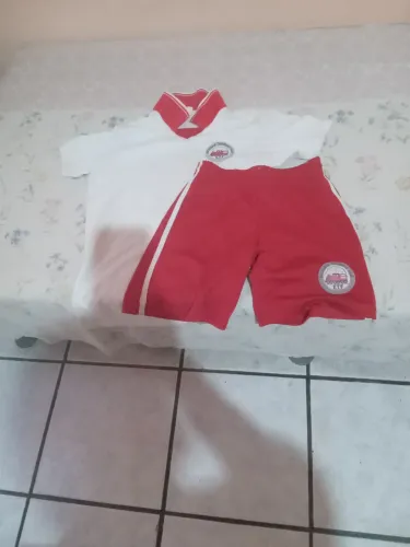 Cj farda colegi trenzinho feliz tamanho p seminova
