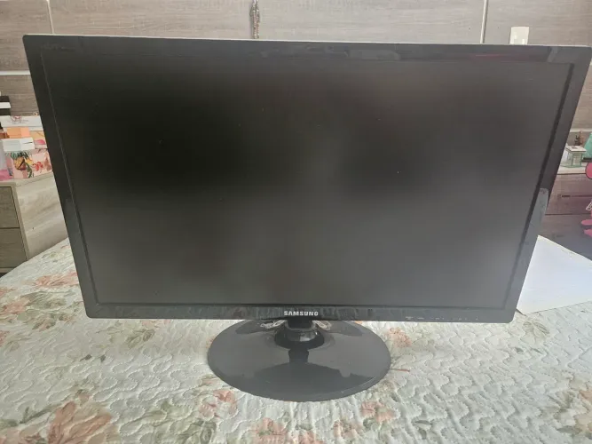 TV Samsung Smart 24 polegadas