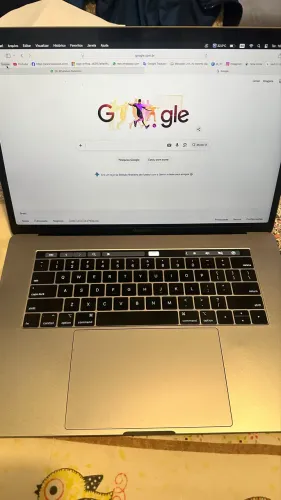 MacBook Pro 2018, intel i7, 16gb