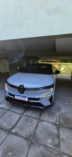 Renault Megane E-tech (elétrico) 2024