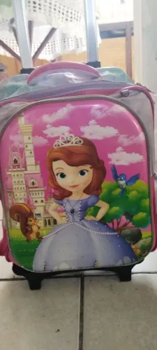 Mochila escolar da Princesa Sofia com carrinho e TB colocar nas costas 