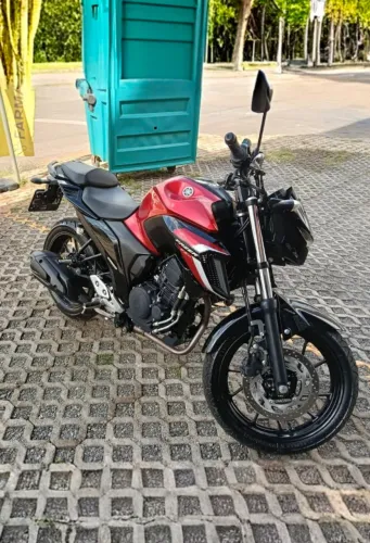 Yamaha Fazer 250 2024