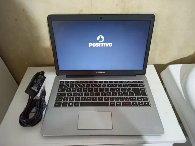 Notebook Positivo Ultra Slim faço entrega aceito cartão faço entrega