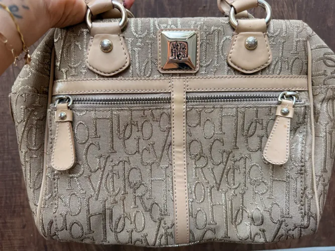 Bolsa Victor Hugo original dourada