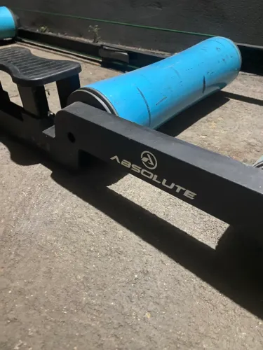 Vendo rolo de treino absolute.