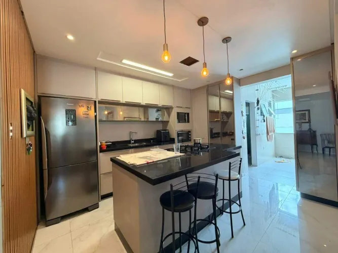 Apartamento à venda, 3 quartos, 1 vaga, Centro - Florianópolis/SC