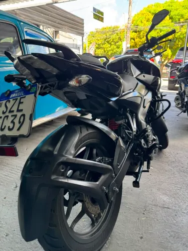 Vendo Bajaj Dominar 200 2024/2025 ? 22.000 km