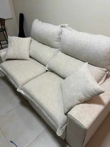 Sofá cama novíssimo, 2 meses de uso! 