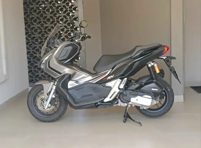 Honda ADV 150 2023