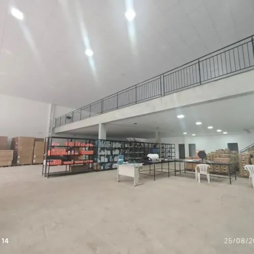 Casa com 2 Quarto(s) e 3 banheiro(s) para Alugar, 900 m² por R$ 30000 / Mês