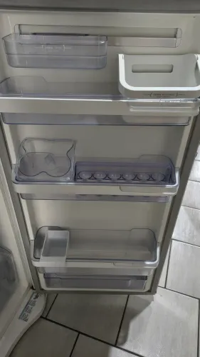Geladeira Frost Free