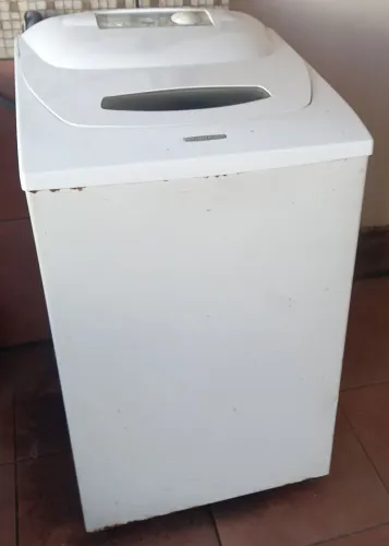 Máquina de lavar roupas Brastemp