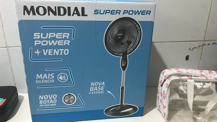 Ventilador nunca usado ,novo zero