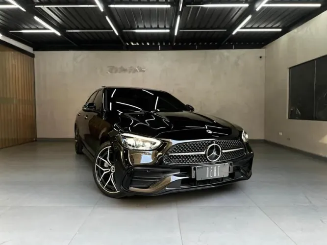 Mercedes-Benz C-300 AMG Line EQ Boost 2.0 TB Aut. 2026