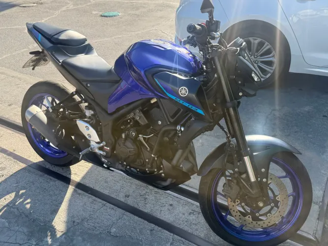 Yamaha MT03 ABS azul 24/25 com 10 mil rodados