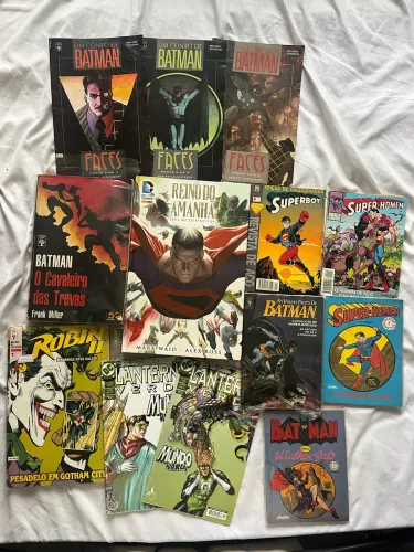 Lote DC Comics, Capa dura, formatinho gibis etc