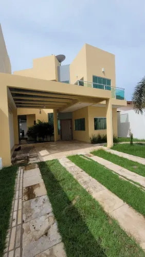 Casa na Rua Silvério Sirotheau, 4 quartos