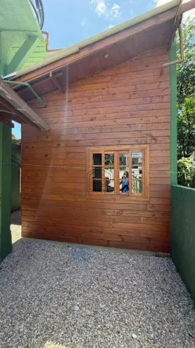 Casa para aluguel, 1 quarto, 1 vaga, Barra do Aririú - Palhoça/SC