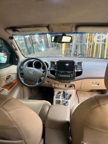 Toyota Hilux SW4 SRV 4X4 4.0 V6 24V Aut. 2009