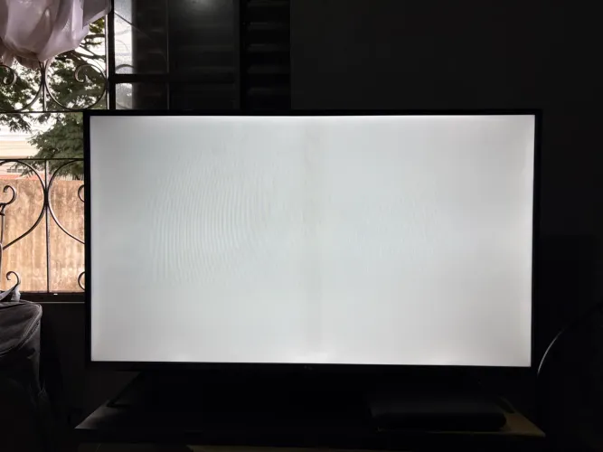 Tv TCL 43? 1080p Roku