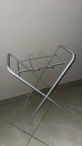 Suporte de banheira + banheira rosa
