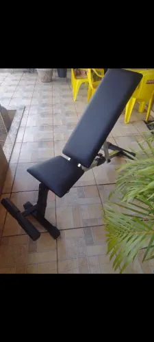Banco regulável de supino