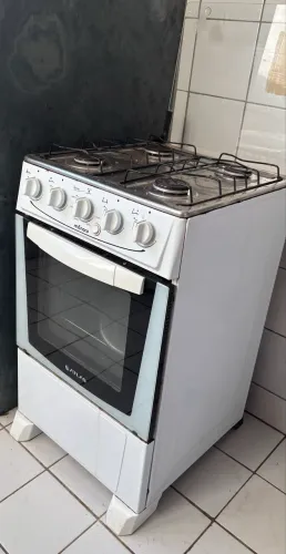 Fogão 4 bocas forno funcionando