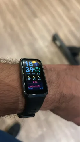 Huawei band 10