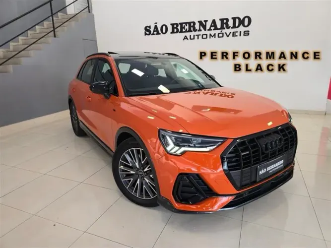 Audi Q3 Perf. Black 2.0 TFSI Tiptr. Quattro 2022