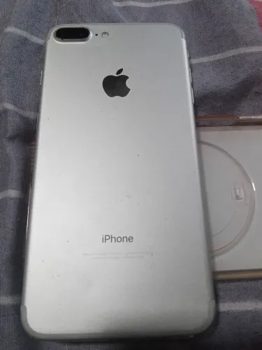 iPhone 7 plus 