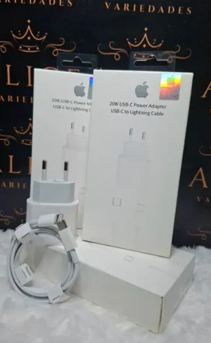Carregador de iPhone C lightning 
