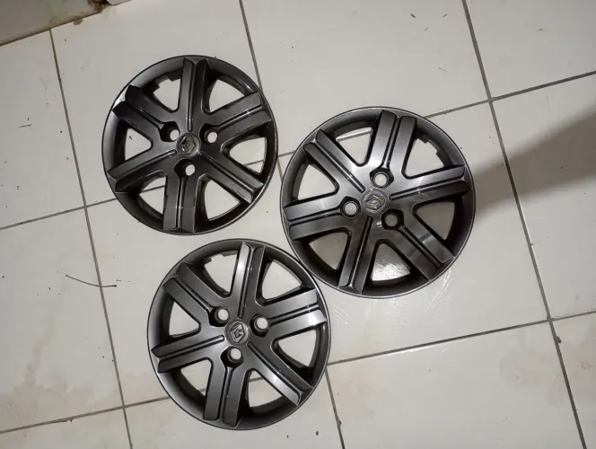 Calotas kwid original