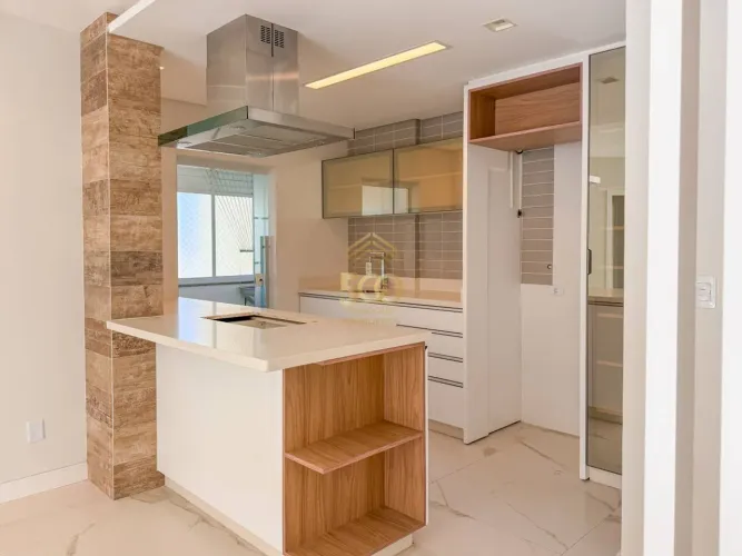 Residencial Apartamento - Venda - 104,00 (M²) de Área Total - 82,00 (M²) de Área Privativ