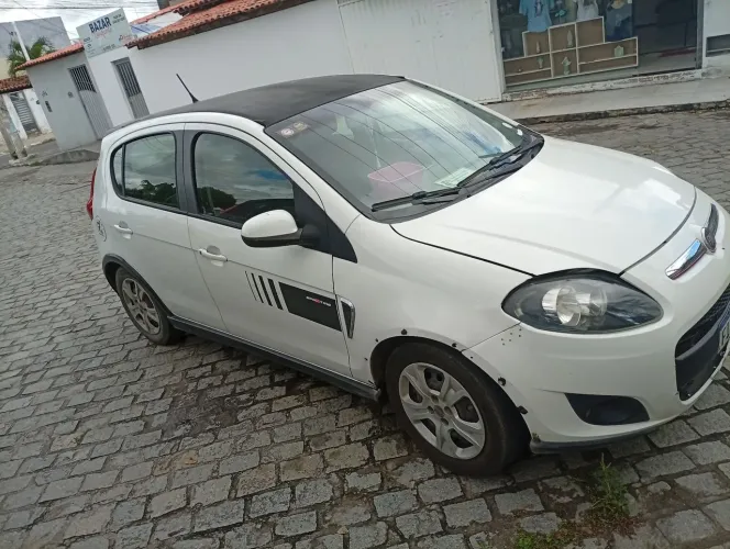 Fiat Palio Sporting 1.6 Flex 16V 5P 2013