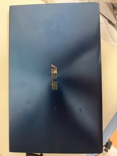 Notebook Asus ZenBook i7 | 16GB RAM | SSD 500GB + Tela Secundária (ScreenPad)