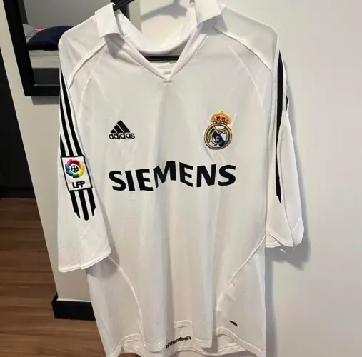 Camisa Real Madrid 2005/2006