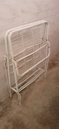 TROCO CAMA DOBRÁVEL POR UM VENTILADOR