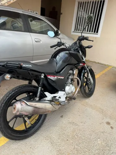 Vendo moto CG 160 /2018/2019 toda revisada