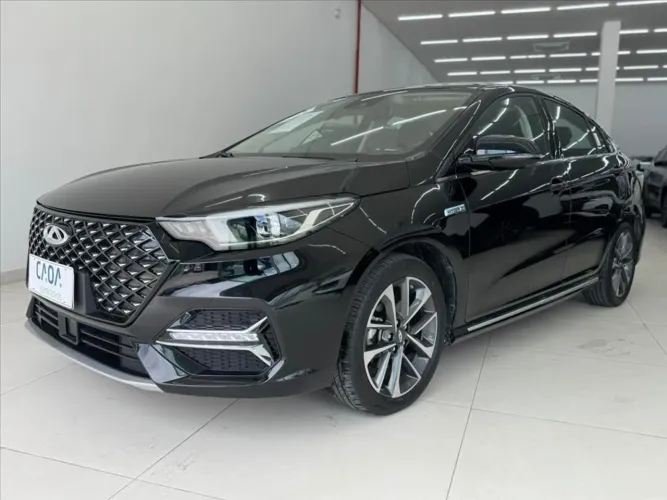 Chery Arrizo 6 PRO MAX Drive 1.5 Turbo (híb.) 2025