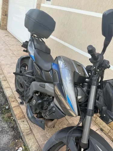 Bajaj dominar 200 